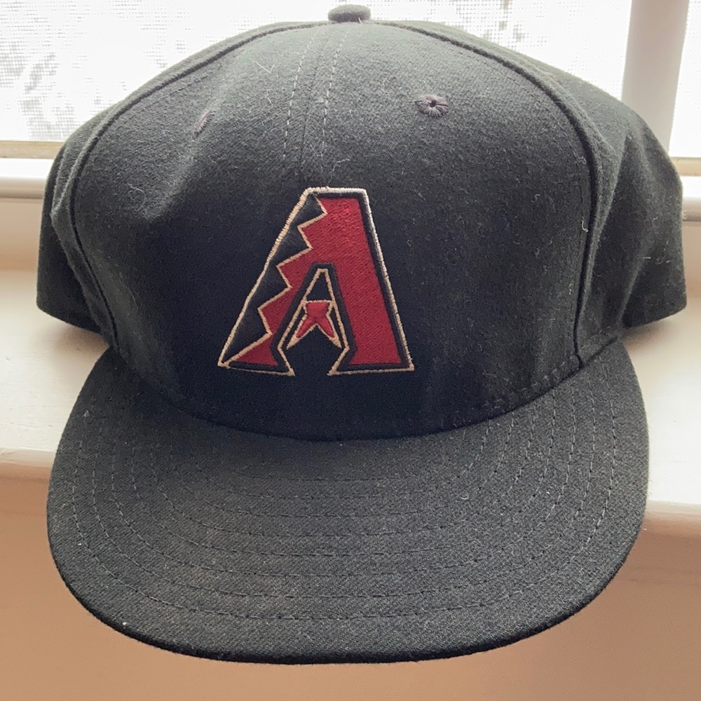 Hat for sale
